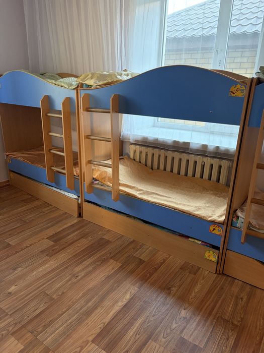 Продам детские кровати