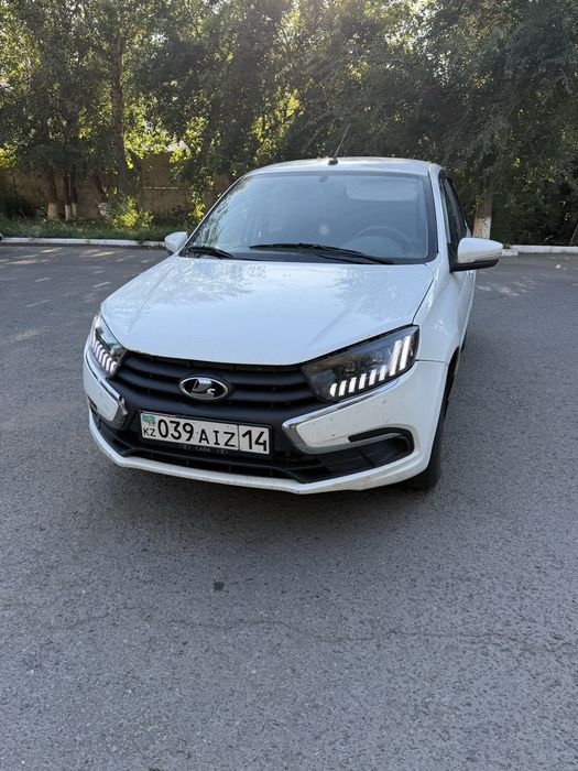 Ваз Гранта (автомат) продам или обмен