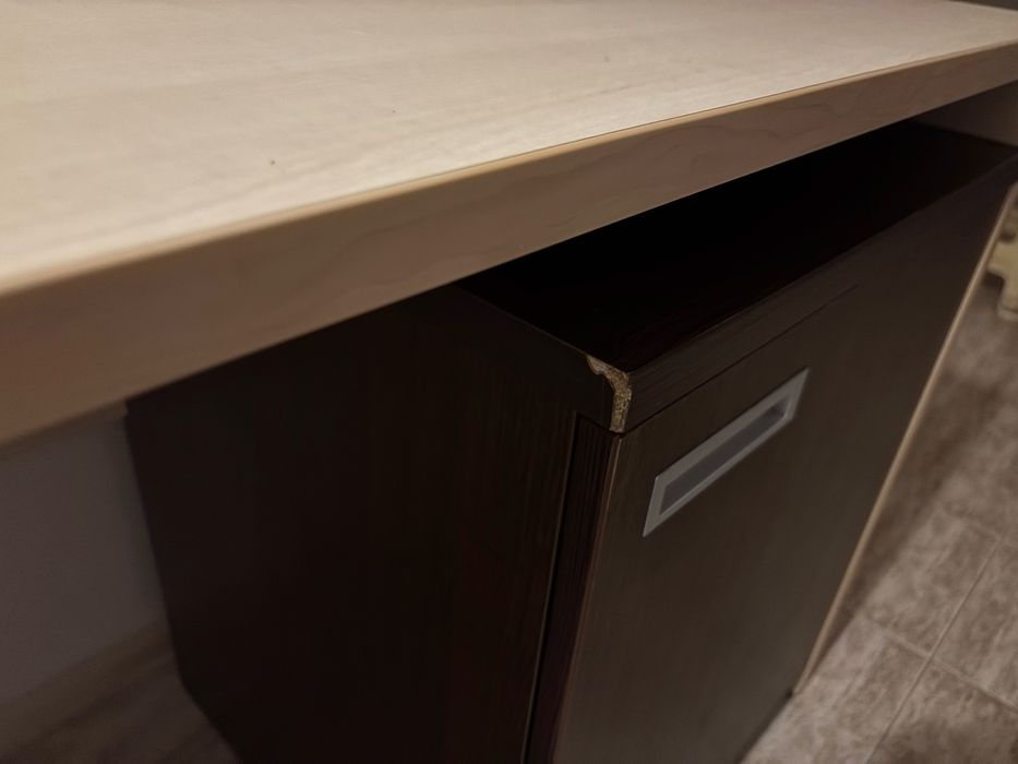 Бюро / Работна маса – 176×55×76 см