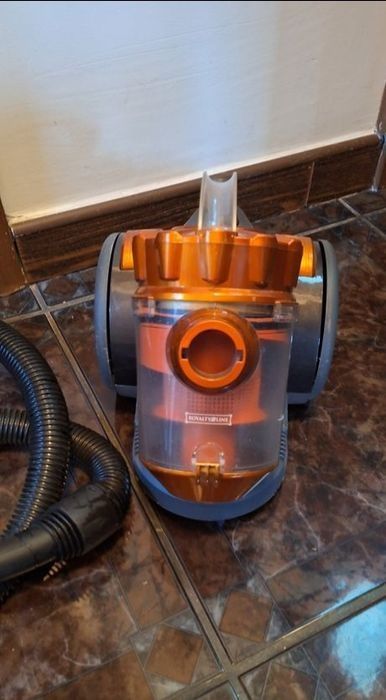 Aspirator fara sac Royalty Line