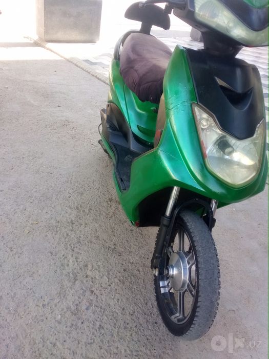 Skuter yadea normal holatda