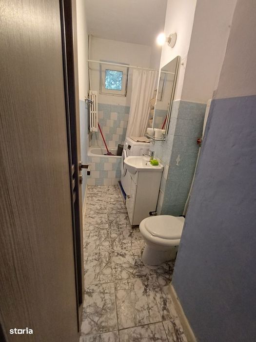 Apartament 2 camere etaj 2 de vânzare Rogerius,zona Perla (Proprietar)