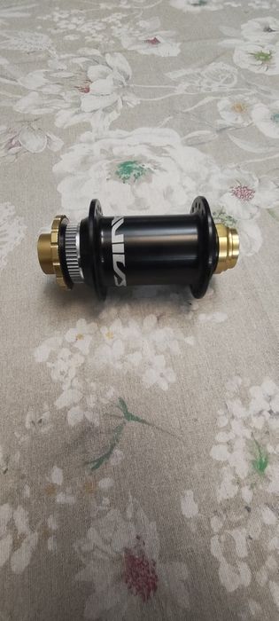 Предна главина SHIMANO SAINT 36H