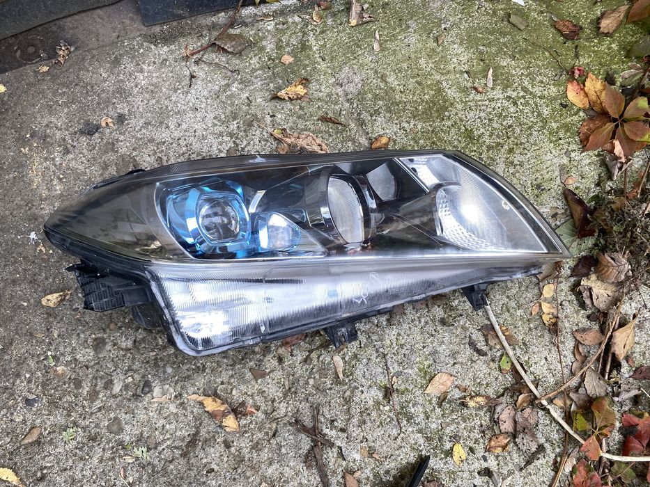 Far Suzuki vitara 4 2015 - 2020 faruri stanga dreapta led