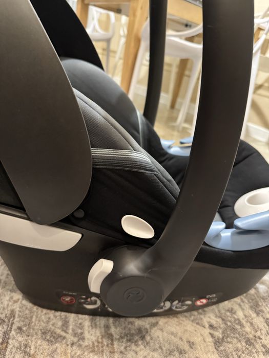 Cybex Aton M автолюлька