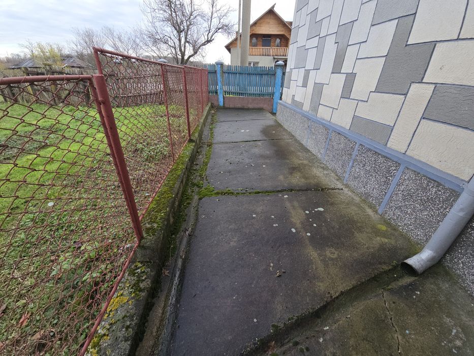 CASA D+P+M, Babana (Slatioare) + teren si padure, la 11km de Pitesti