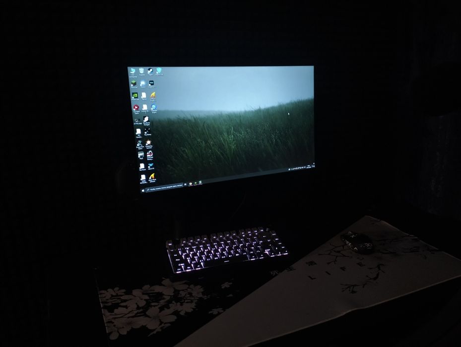 Монитор 180hz ips 24"5дюйма