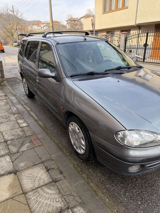 Рено меган комби