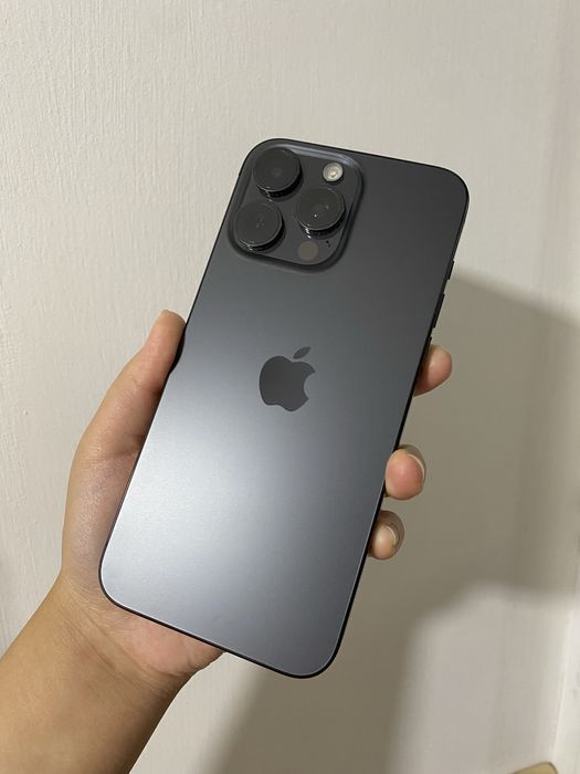 iPhone 15pro max 256GB