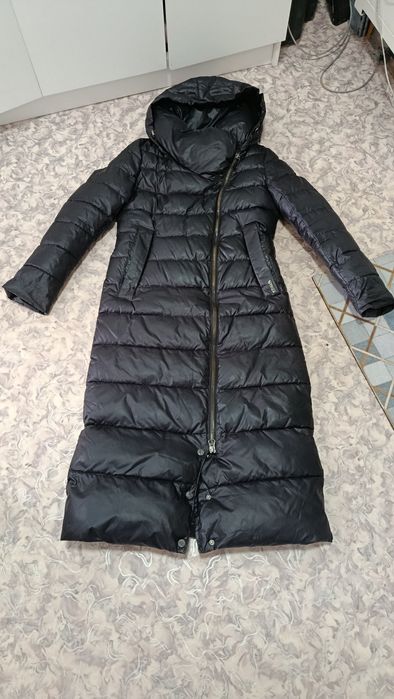 Продам пуховик. 10000