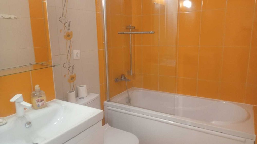 Vand  apartament 2 camere Sanpetru Residence