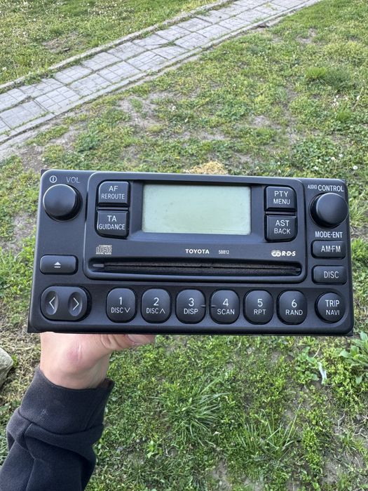 CD RADIO Toyota Rav-4 2000-2005
