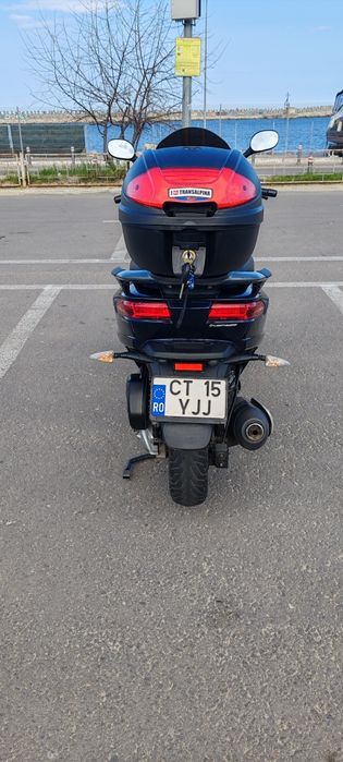 Piaggio MP3 300 LT