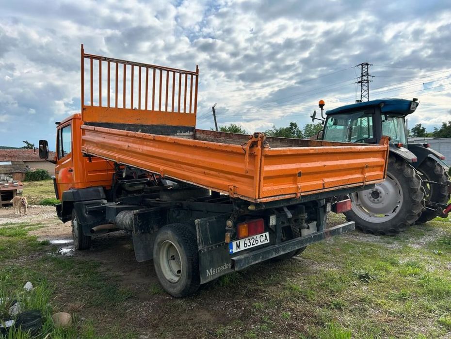 Mercedes 814 1988