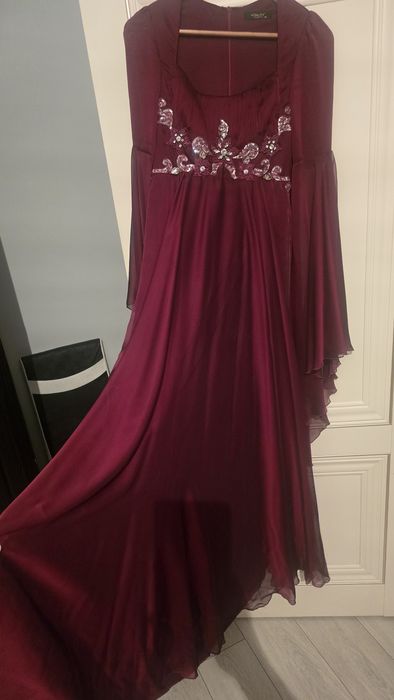 Продам платье вечернее