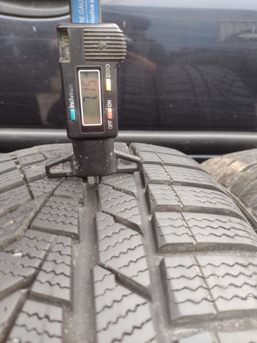 Почти нови 2бр.215/55/17 Sailun dot3024