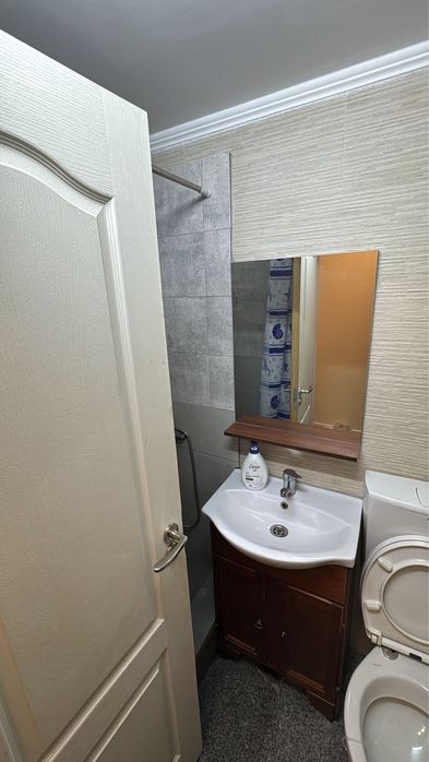 Inchiriez apartament