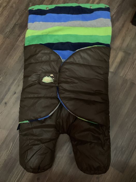 Paturica pentru infasat bebe cu picioare