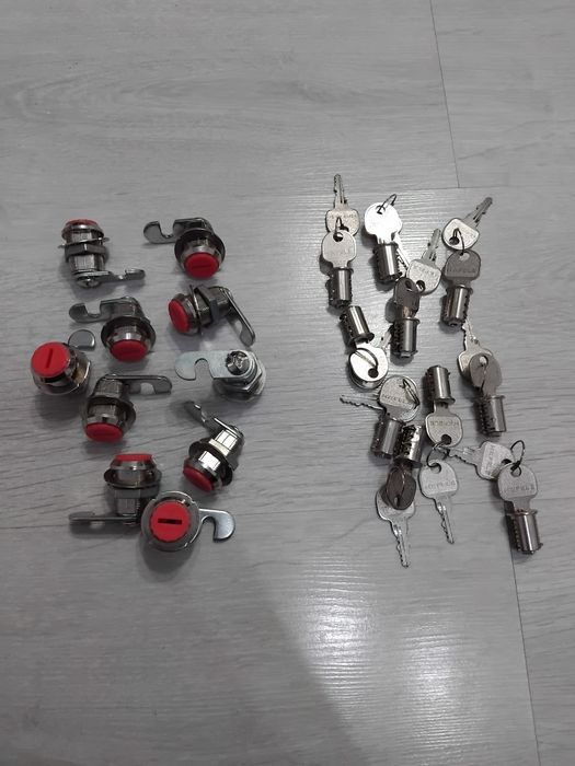 Yala butuc cutie poștală, vestiare,mobilier