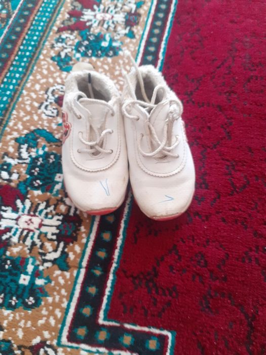 Қыздарға туфли, красофка