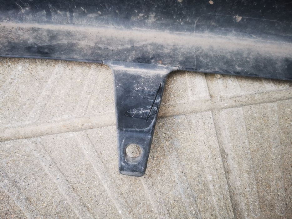 Задна броня Тойота Корола 2004г