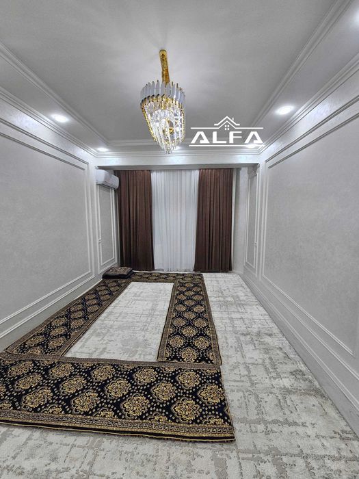 Buxoroda xonadon uy kvartira sotiladi 2 xonali 65m² 4-qavat.