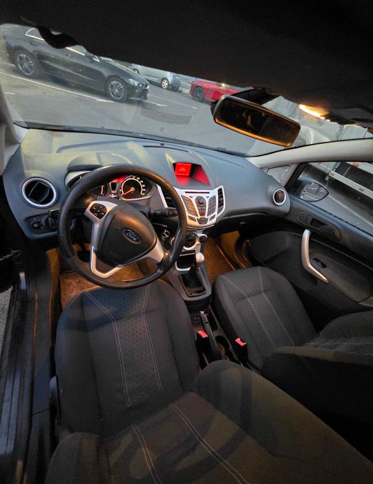 FORD Fiesta 2010 — imagine 9