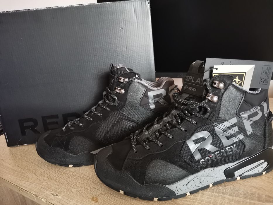 REPLAY - сникърси