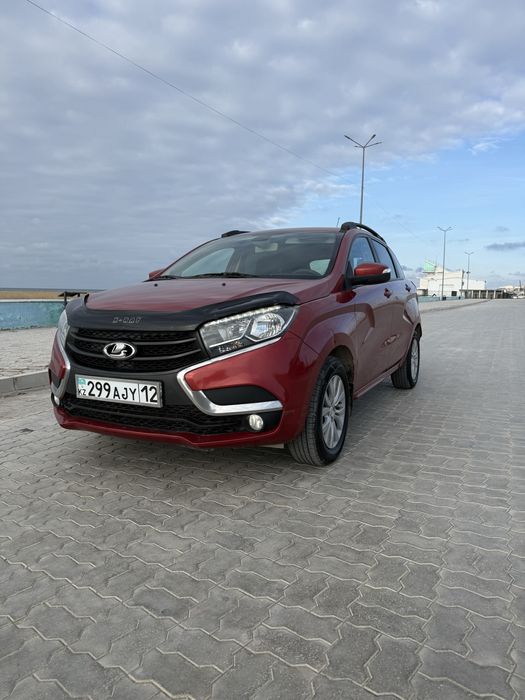 Продам Lada X-Rai