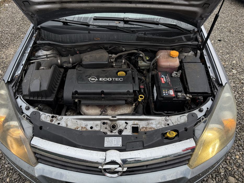Opel Astra H 1.6 Benzina