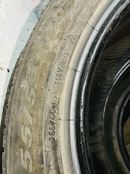 255/55/R20 шины новый