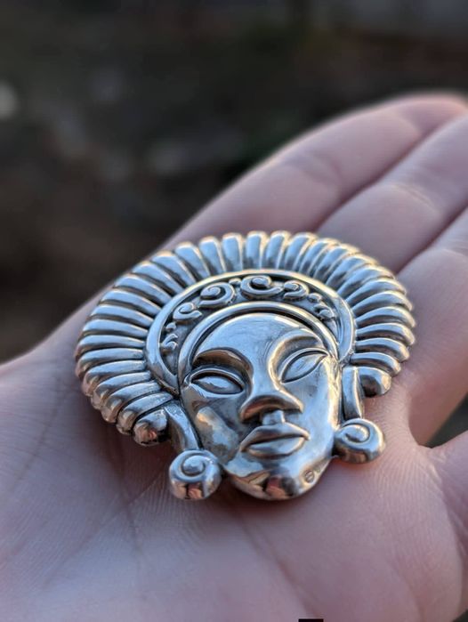 Brose veche tribala din argint sterling, masca tribala , Truart, copii