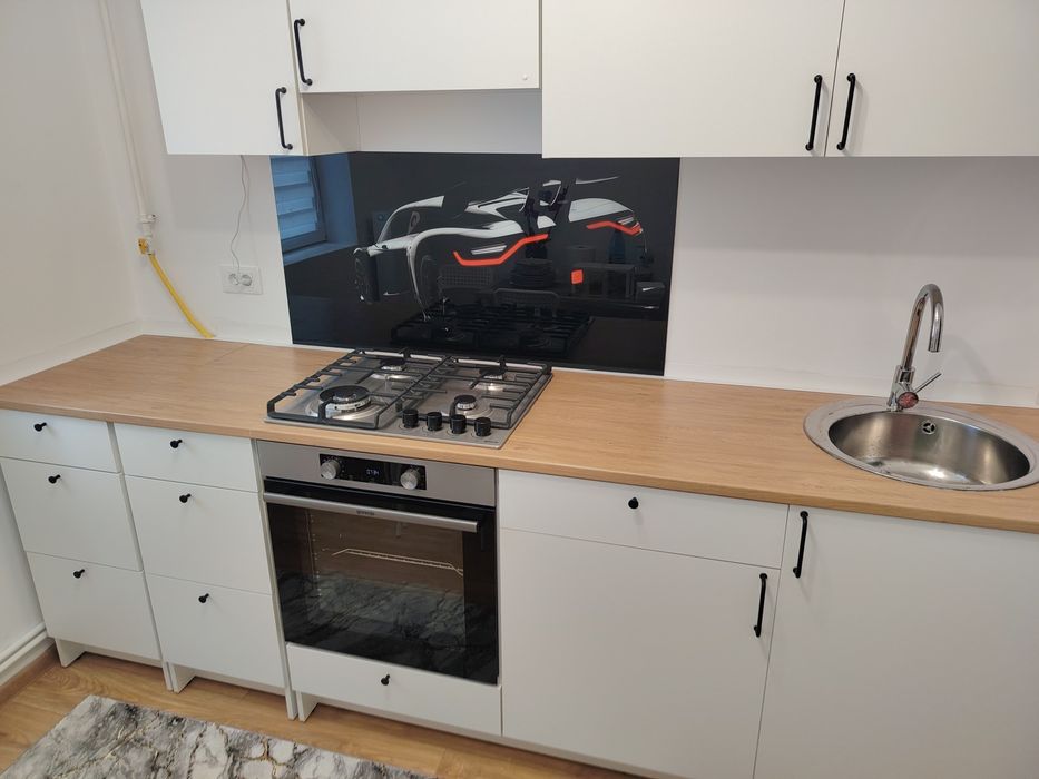 Închiriez apartament doua camere