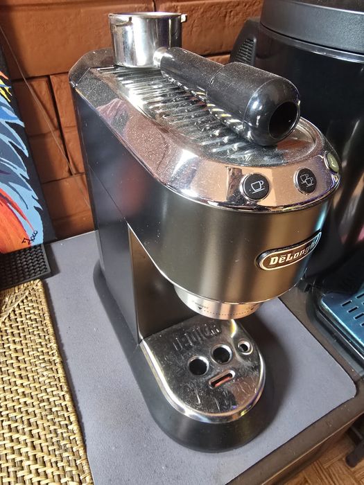 Espressor delonghi