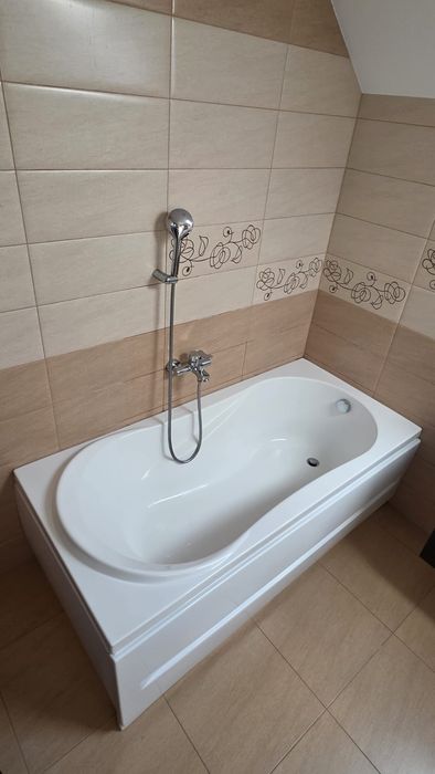 OCAZIE URGENT ! Cada dreptunghiulara din acril cu masca 170x80x55 cm