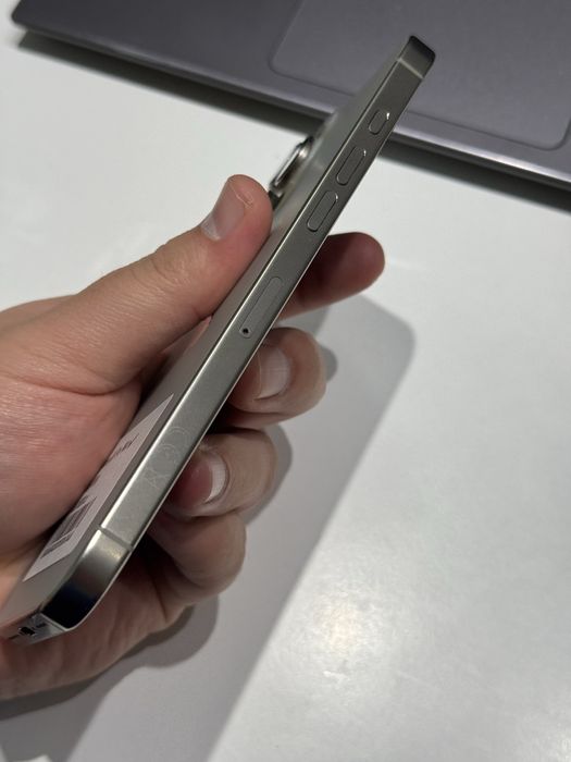 Iphone 16pro max 256gb 95%