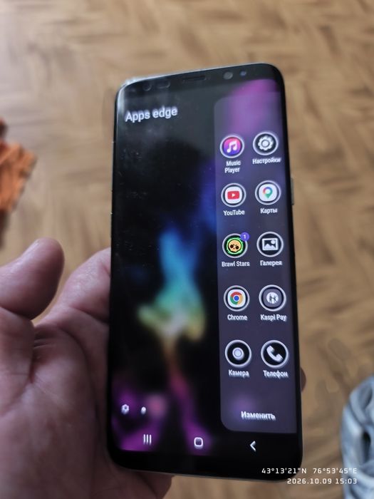 Телефон Samsung s8