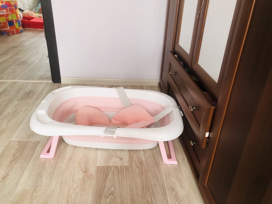 Склодная ваночка для малыша