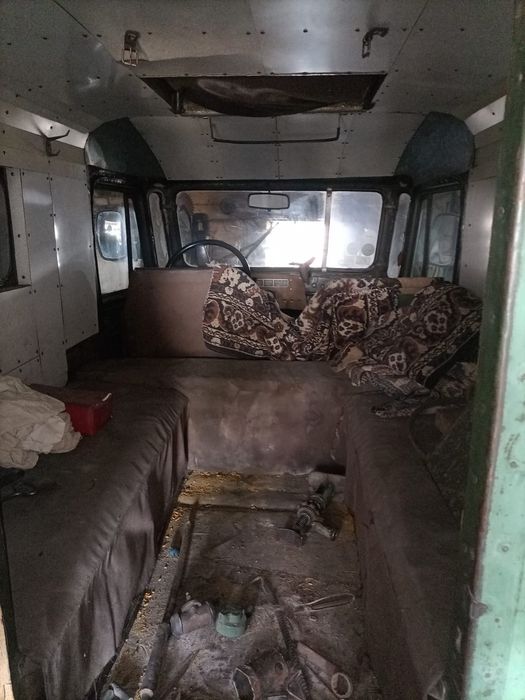 Продам газ 69 .Цельнометалический