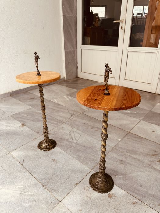 Италиански бронзови помощни масички / педестали – масивно дърво (чифт)