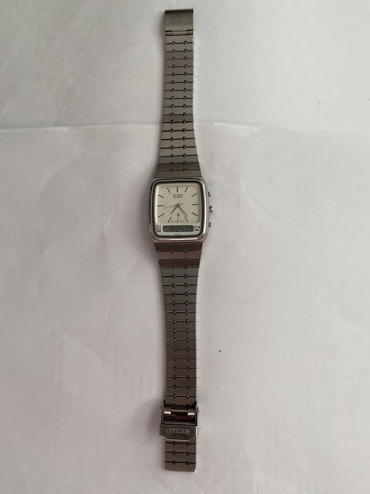 AUTENTIC Vintage  CITIZEN QUARTZ CAL.8950 Digi/Ana funcț. perfect