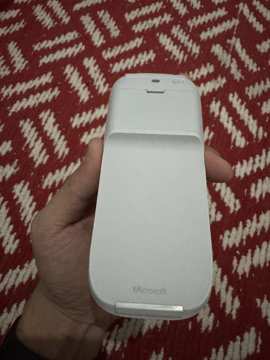 Microsoft Surface Arc Mouse