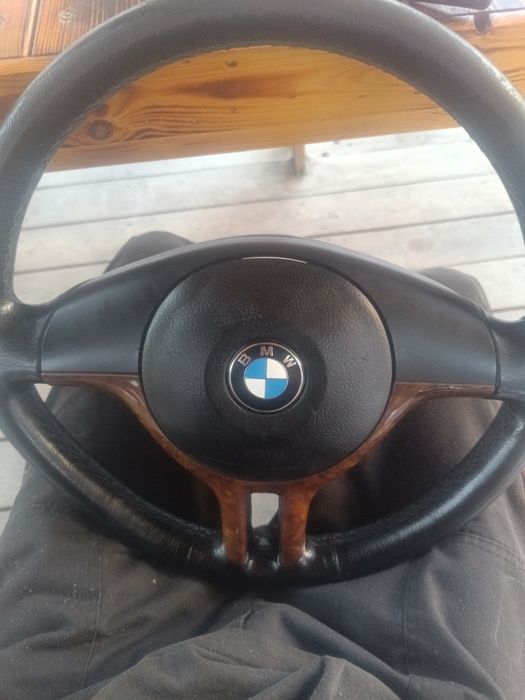 Продам руль на БМВ е36
