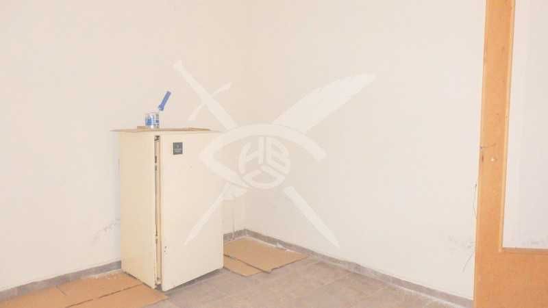 Продава се Магазин в Бургас, Изгрев - 63 кв.м за 985 €/кв.м - Снимка #4