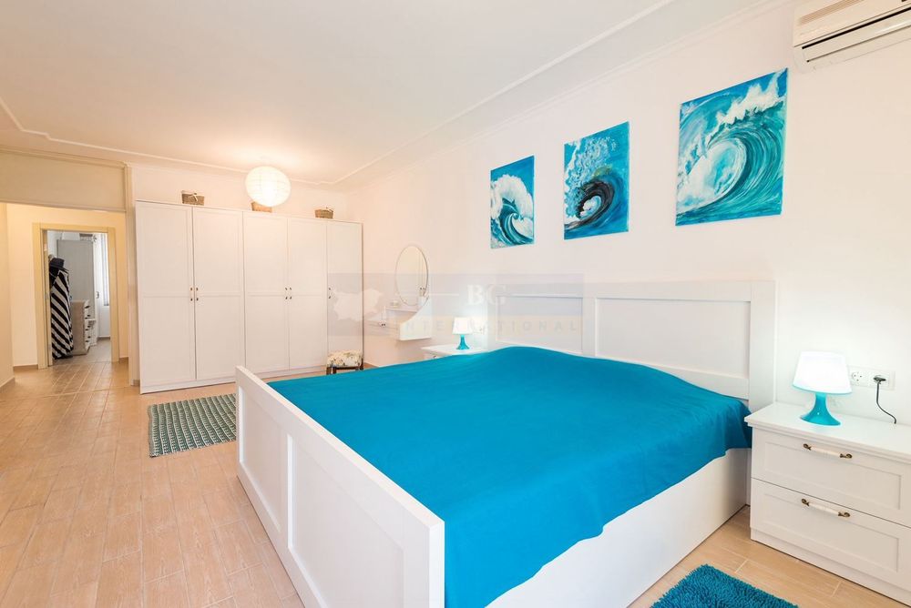 Продава се Тристаен апартамент в Черноморец - 120 кв.м за 1084 €/кв.м - Снимка #5