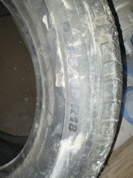 Продам резину р266/60/r18