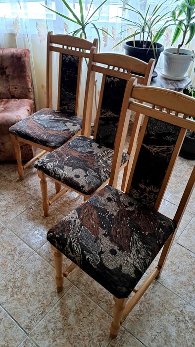 Кухненски ъглов диван с 3 бр тапицирани  стола