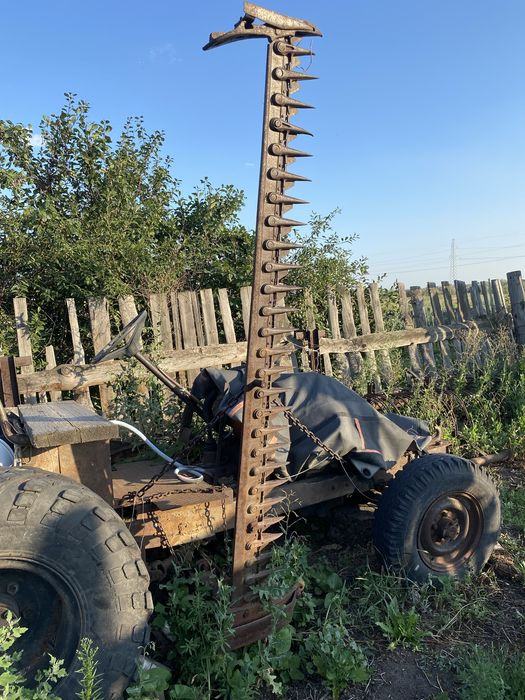 Продам трактор двс т25