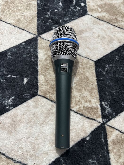 Microfoane  AKG mini , Shure si boxa