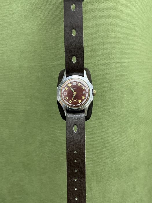 Часы Победа     .